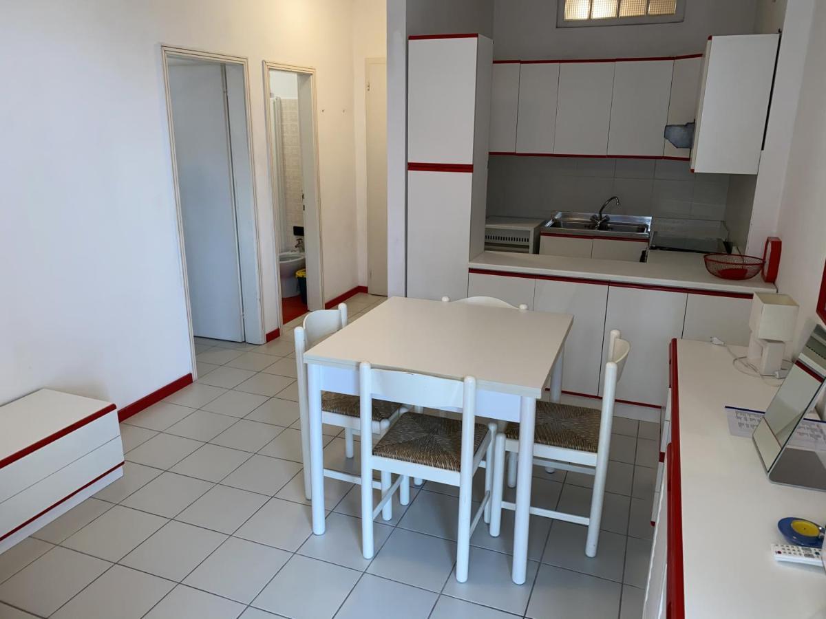 Residence Cristallo - Sabbiadoro Lignano Sabbiadoro Zewnętrze zdjęcie
